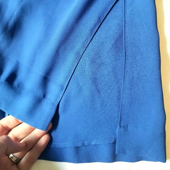 Aritzia Babaton royal blue tank - Picture 4 of 11